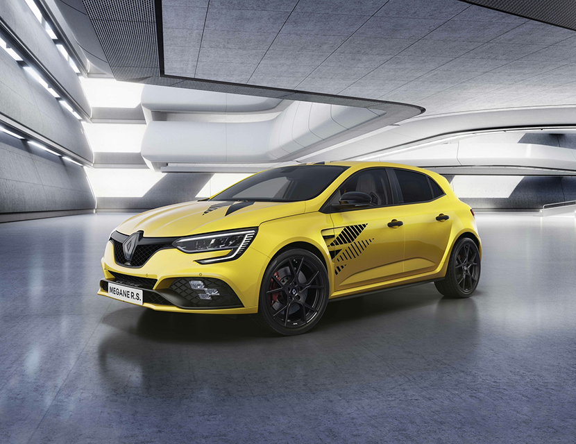 Прощальный Renault Megane R.S., биошины Goodyear, новый руль Tesla