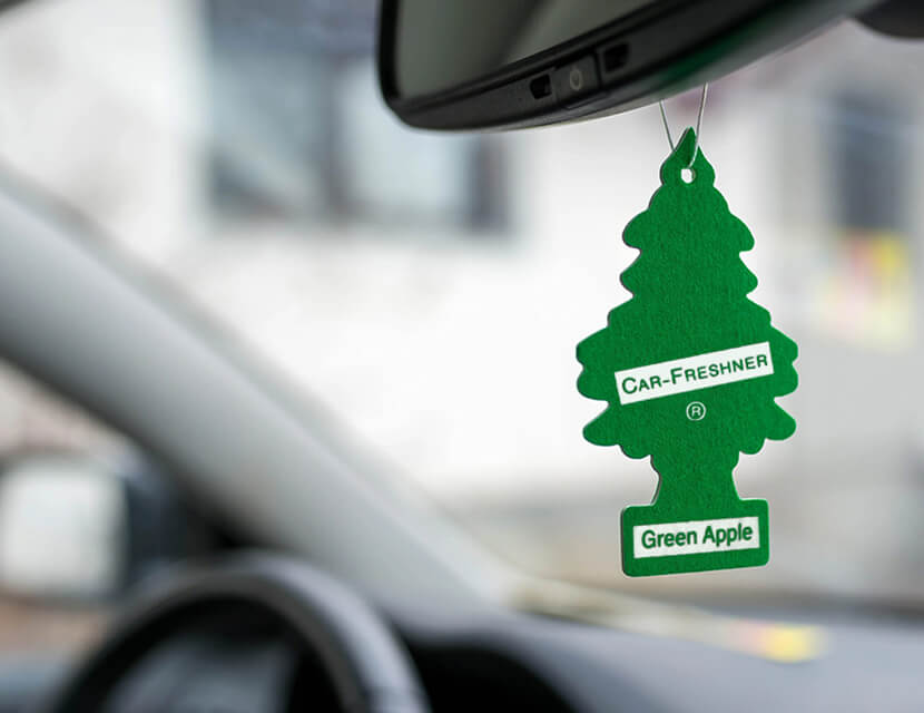 Знаете ли вы, что запах пластика в салоне авто вреден для здоровья