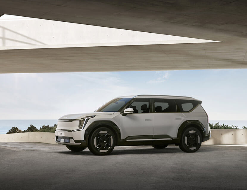 Кроссовер Kia EV9, Tank 500 для РФ и электровелосипед Audi