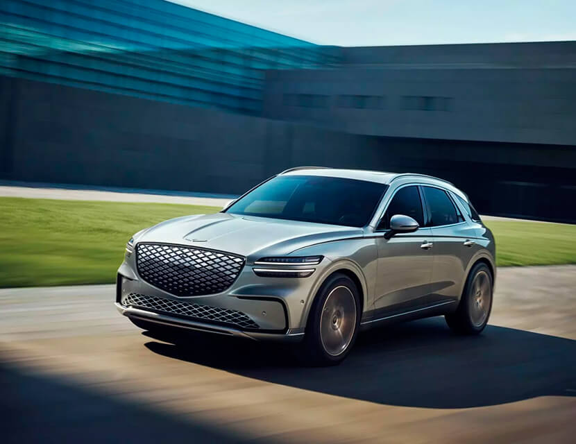 Новый Genesis GV70, электрокар Toyota и Jaguar Туре 00