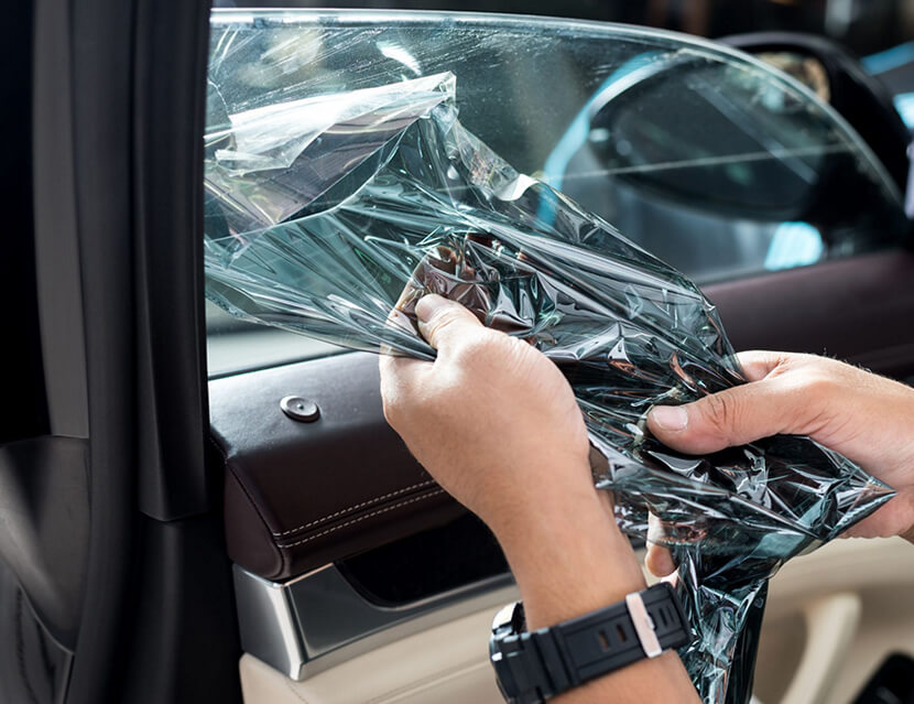 Снимаем тонировку со стекол: да будет свет