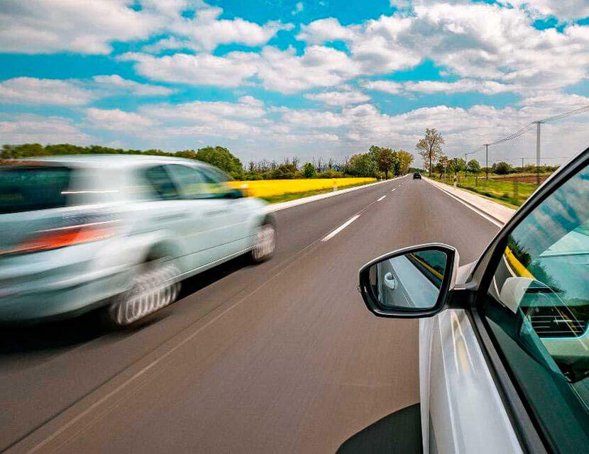 Опасный маневр: не уверен, не обгоняй