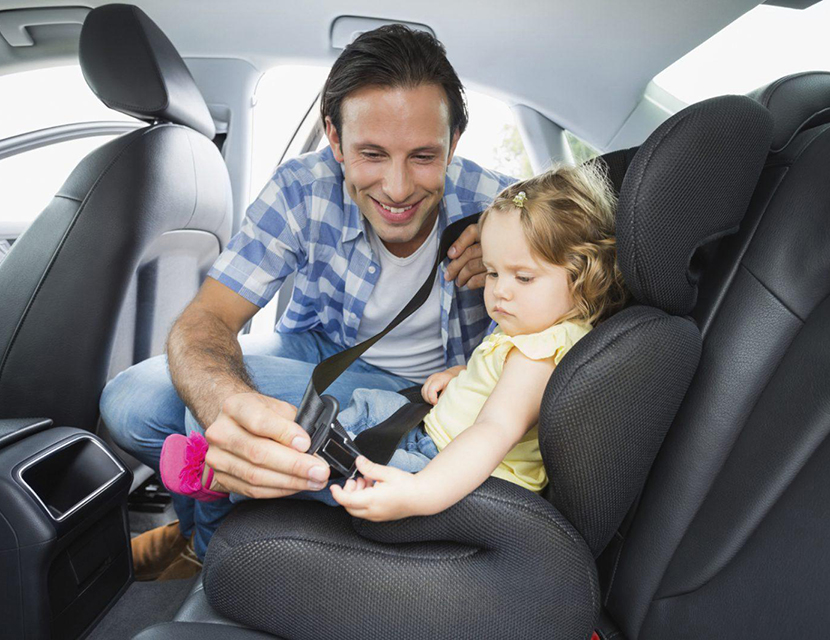 В авто с детьми: что взять с собой, чтобы дорога не стала кошмаром