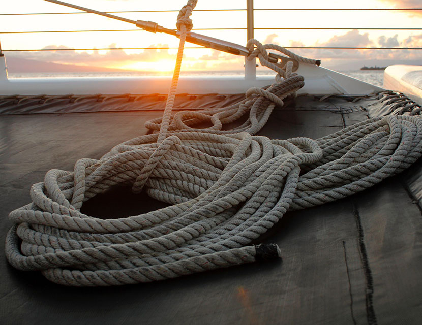 Буксировочный трос: виды и различия