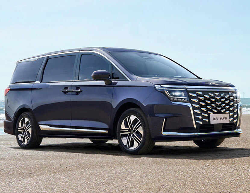 Новые минивэны JAC Refine RF8, Kia Ray EV и обувь Porsche