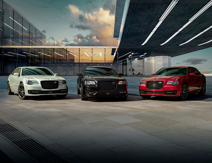 Последний Chrysler 300С, винтаж Bentley и Subaru Impreza Кена Блока