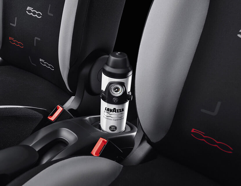 Пепельница и кофеварка: забытые автомобильные опции