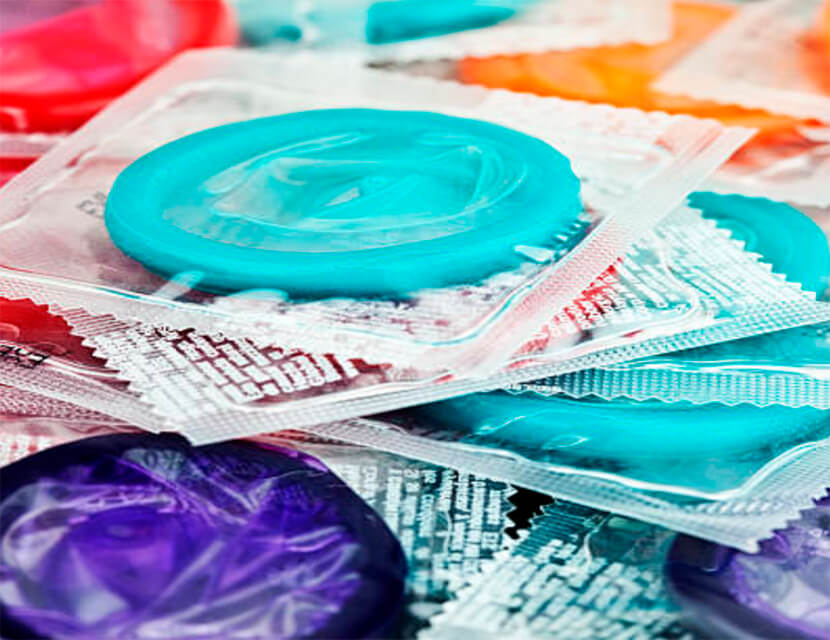 Не только средство защиты: для чего еще пригодится презерватив