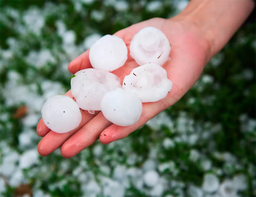 Буйство стихии, или как уберечь автомобиль от града