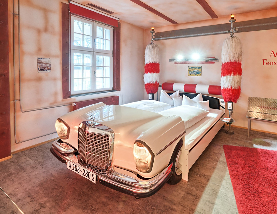 Спим в автомобиле: как сделать ночевку приятной