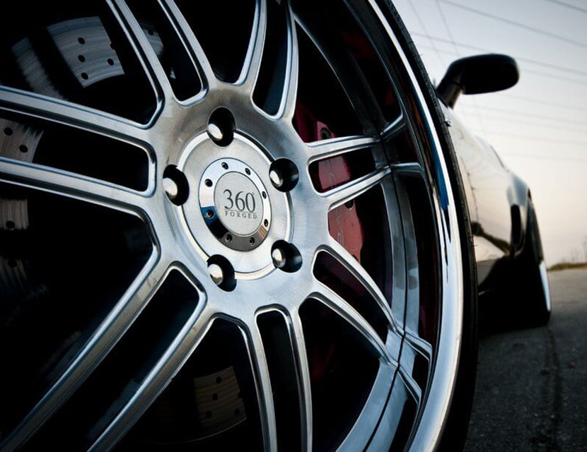 «Литье» или «штамповка» – какие колесные диски выбрать