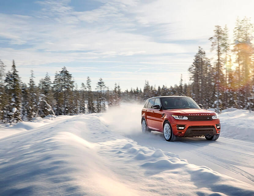 Ловушки под снегом: зимние «сюрпризы» для водителей