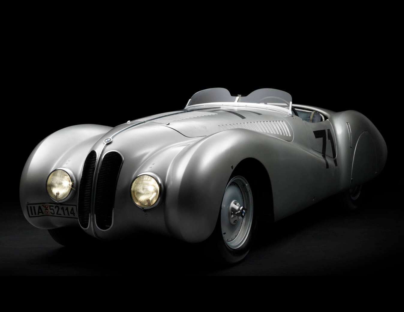 Шик в СССР: история трофейного BMW 328 Mille Miglia