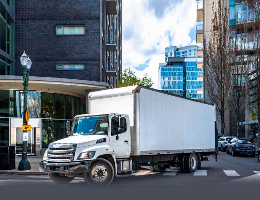 Организация движения: как грузовикам «выжить» в городе