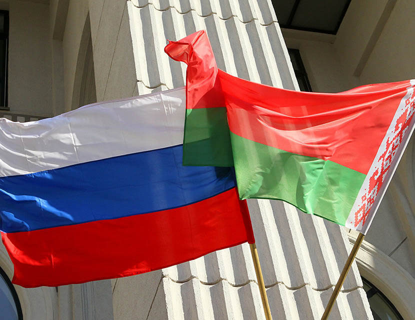 Карты подписаны: что принесет автовладельцам Союзное государство Беларуси и России