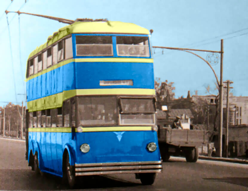 Двухэтажный троллейбус: что вы знаете о ЯТБ-3