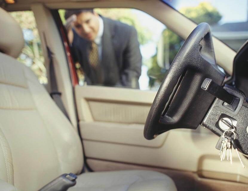 Заблокированный центральный замок: как попасть в машину