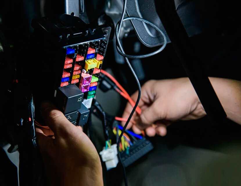 Важная мелочь: зачем нужны предохранители